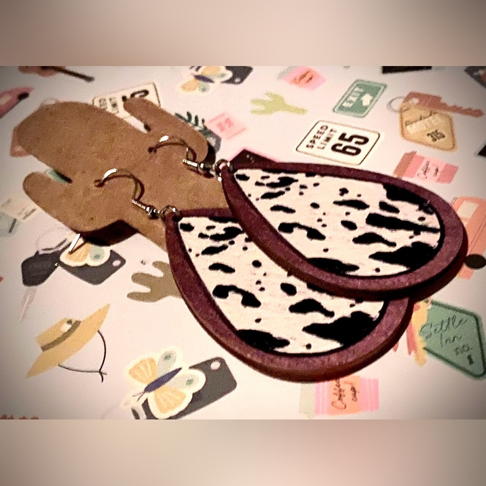 Wood Cowhide Dangle Earrings